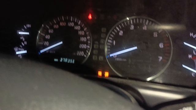 Toyota Land cruiser не работает тахометр и давление на приборной панели. смотреть онлайн