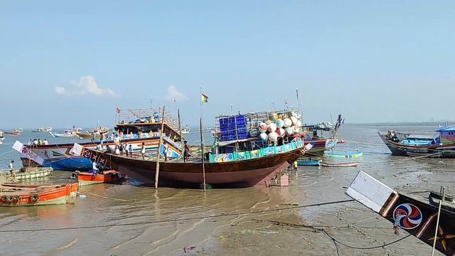 उत्तन बीच | UTTAN BEACH | वेलंकनी बीच | VAILANKANNI BEACH | मीरा-भाईंदर | MIRA-BHAYANDER | PART- 1 смотреть онлайн