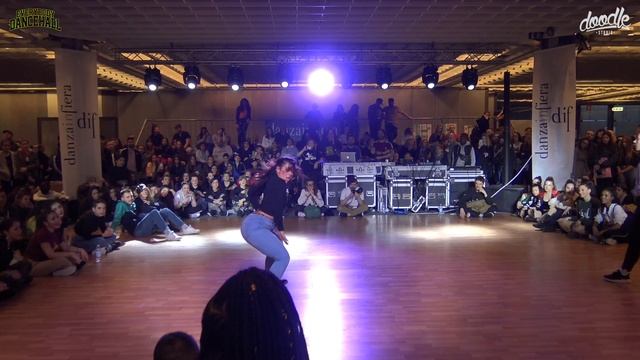 EVERYBODY DANCEHALL Vol4 | BATTLE 1vs1 | FUTURE vs KATYA Semifinal - Danza in Fiera EBD 2019 смотреть онлайн