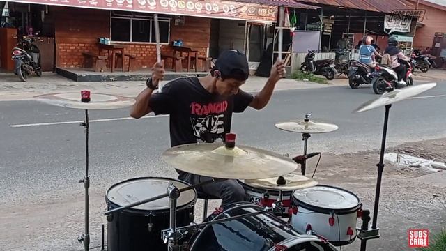 Punk In Public 12 - Poppunk Drum Cover смотреть онлайн