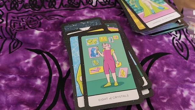 Rainbow Moon tarot смотреть онлайн