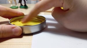 лепим из пластелина печеньку из игры в кальмара