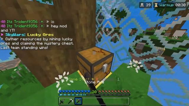 Sky Royale! (Hive New Game) Minecraft Bedrock Edition! смотреть онлайн