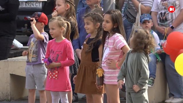 Міжнародний день захисту дітей смотреть онлайн