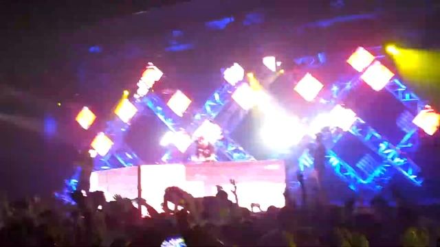 World Of Drum and Bass - Pendulum - Tarantula смотреть онлайн