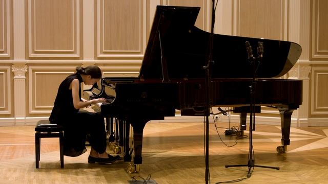 Bach Prelude and fugue b moll Beata Prokhorova (Беата Прохорова) смотреть онлайн