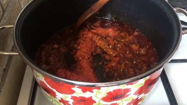 ETLİ KURU FASULYE TARİFİ,HARICOT BEAN WİTH MEAT смотреть онлайн