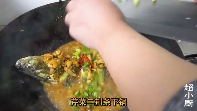 【超小厨】今天做咸鱼翻身？没错！小厨手抖盐放多了，全家烧烤当宵夜，美的很！ смотреть онлайн