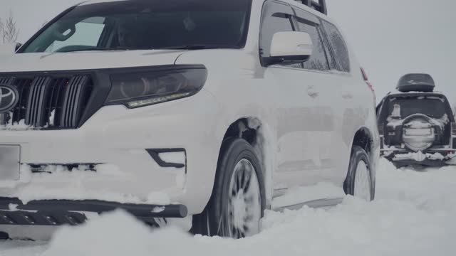 Snowrunner смотреть онлайн