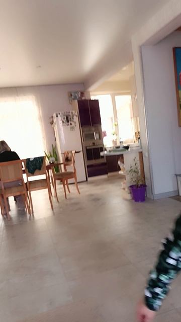 1000005802.mp4 смотреть онлайн