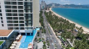 Завтрак отель Vinpearl Beachfront Нячанг Вьетнам