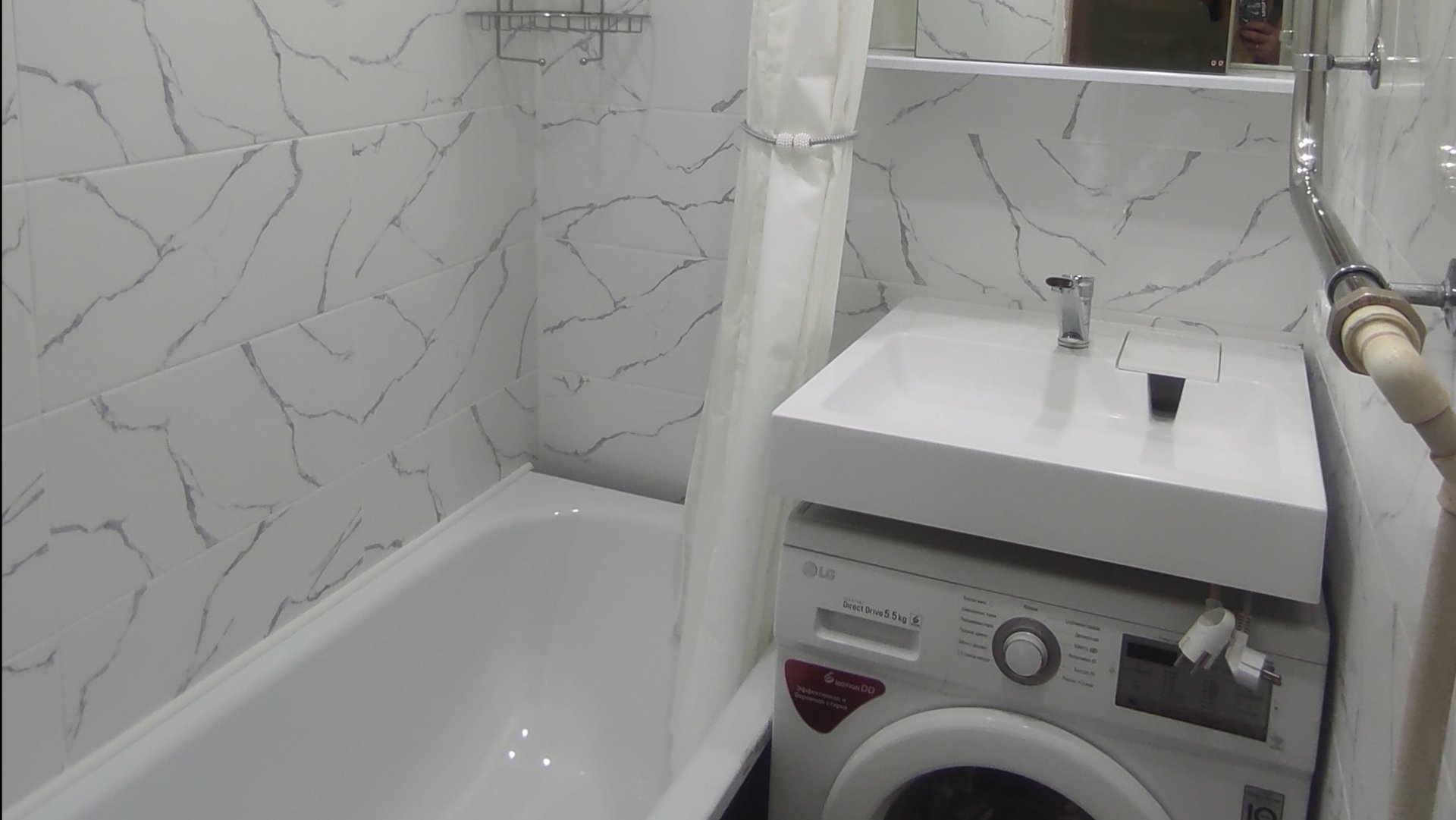 Раковина подвесная над стиральной машиной при ремонте ванной комнаты. Установка своими руками. смотреть онлайн