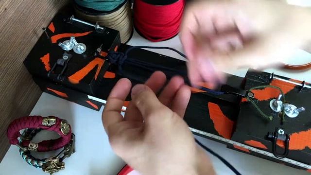 How to make the King Cobra Paracord Bracelet | Adjustable Outdoor Survival Wristband/Gear Tutorial смотреть онлайн