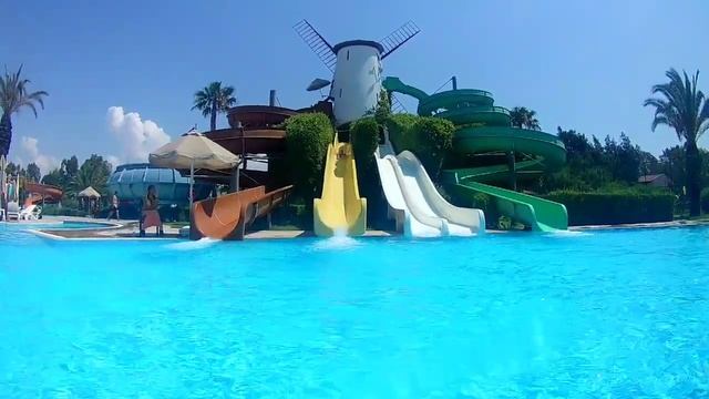 Starlight Resort Türkei смотреть онлайн