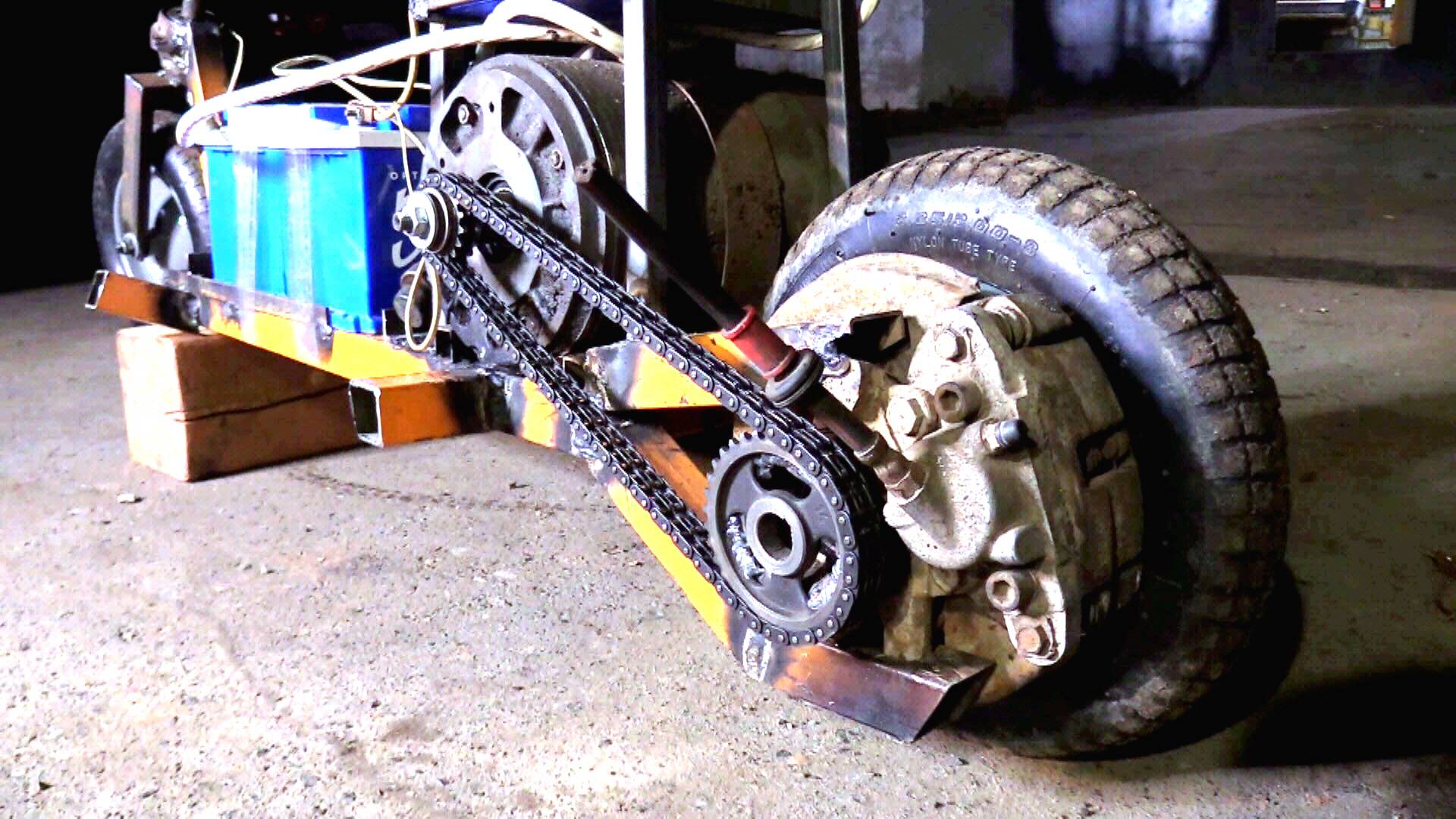 САМОДЕЛЬНЫЙ САМОКАТ ОГРОМНОЙ МОЩНОСТИ на 30 000Вт! смотреть онлайн