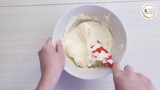 Red Velvet Cheesecake Brownies | Sweet reTreat смотреть онлайн