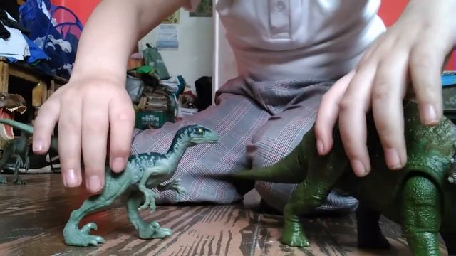 Triceratops Vs Velociraptor Charlie