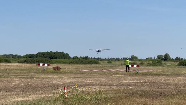Выcтупление трех Як 12 на открытии смотреть онлайн