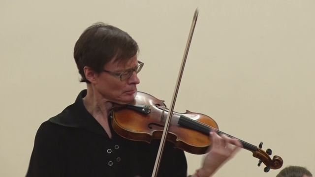 Паганини: Концерт № 5 для скрипки с оркестром Дмитрий Петров - скрипка смотреть онлайн