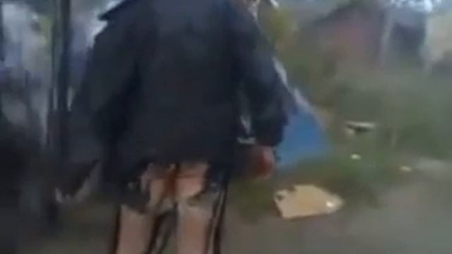 Не играй с огнем! Смешно до слез!!! funny video joke in new 2013! смотреть онлайн