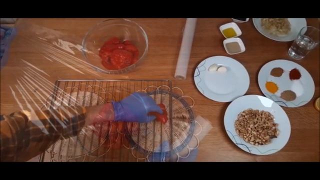 Mezze 2. Teil: Muhammara | veganer Walnuss-Paprika-Dip смотреть онлайн