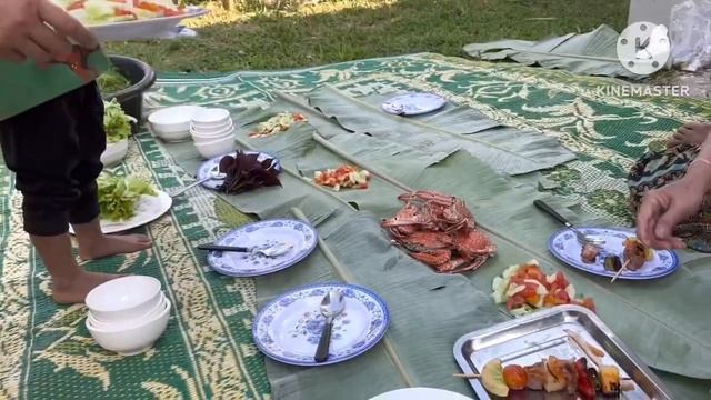 1 и 2 января 2023 в деревне ☺️🎄🇱🇦 с Новым годом 🍀 смотреть онлайн