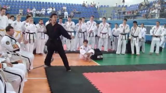 XMA FORMS - Caio Andrade - I Brasileiro 2013 смотреть онлайн