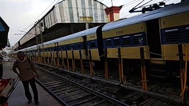 LAST ANNOUNCEMENT AS MUGHALSARAI - BUXAR EMU :( смотреть онлайн