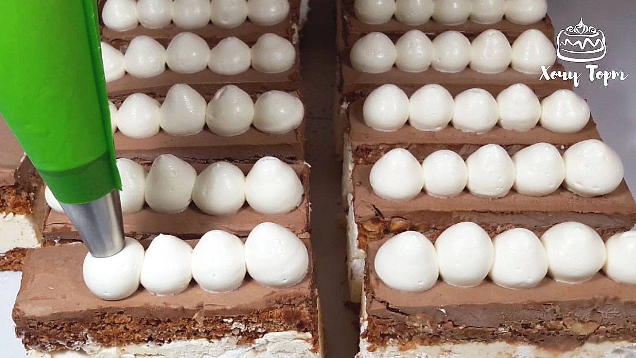 ✨ Взбитый ганаш из белого шоколада: нежная прослойка и изящный декор для тортов и десертов 🍰 смотреть онлайн