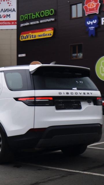 Брутальный Land Rover Discovery | Как выглядит изнутри? смотреть онлайн