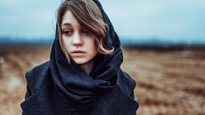 МАРИНА ЧИЛИЕВА - КАПЕЛЬ ( СЧАСТЬЕ НЕ ПРИХОДИТ ДВАЖДЫ ) - ИСПОЛНЕНИЕ ЗАВОРАЖИВАЕТ... ГРУСТЬЮ...