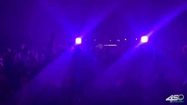 DJ BIG school dance gig log! 56' video projection wall!!! смотреть онлайн