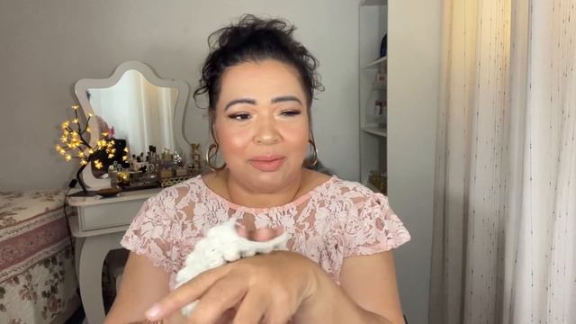 Conheci há pouco tempo esse perfume e estou impressionada смотреть онлайн