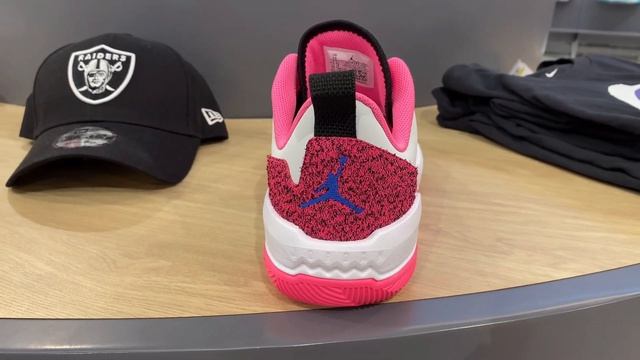 Jordan Westbrook One Take 4 (White/Pink Blast/Photon Dust/Game Royal) - SKU: DO7193-104 смотреть онлайн