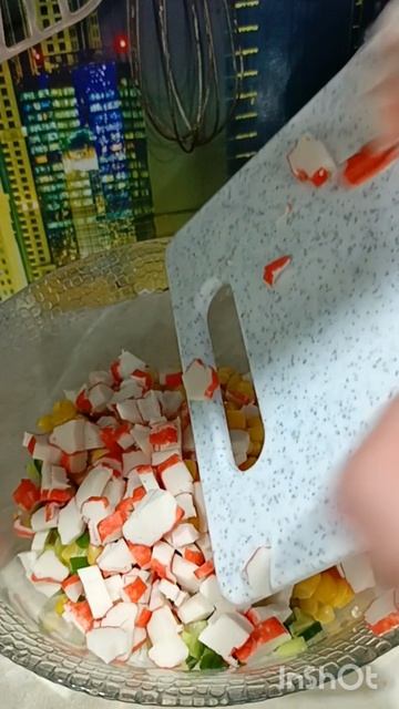 салат с крабовыми палочками