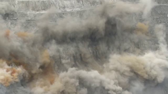 Взрыв в Ковдорском ГОКе смотреть онлайн