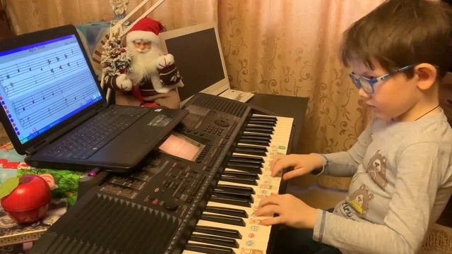 SOFT MOZART Winter Recital 2019-2020 Dima (8). Ознакомление "Яблоко, груша" смотреть онлайн