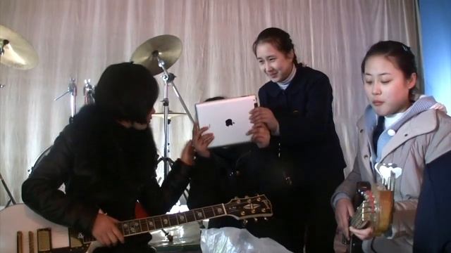 ПХЕНЬЯН - ЗНАКОМСТВО С IPAD ом 2019 г смотреть онлайн