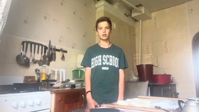 Stepan Re готовит впервые сырники. Влог. смотреть онлайн