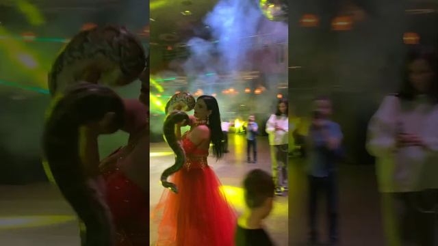 Питон 20 метров… смотреть онлайн