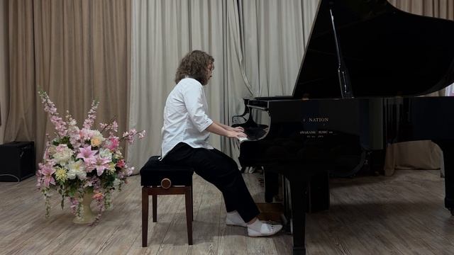 Т. Салютринская «Элегия» исп. Алина Хван преп. О. В. Головащенко смотреть онлайн