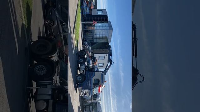 TREKKER VOLVO FH 12.420 + HIAB 220-5 смотреть онлайн