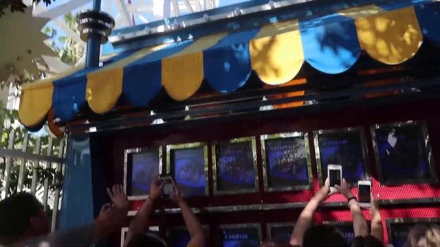 California Screamin POV Full Ride Gopro Disney California Adventure Disneyland смотреть онлайн