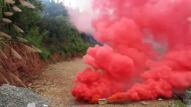 Цветной дым двойной красный (ручной) смотреть онлайн