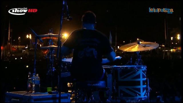 Arctic Monkeys - I Bet You Look Good on the Dancefloor (São Paulo 2012) [lyrics/legendado] смотреть онлайн