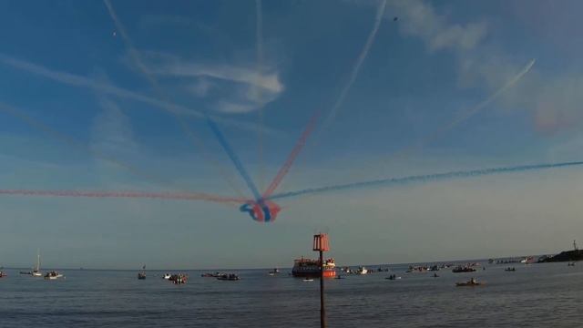 Gitup G3 Duo Action Camera at an Airshow! смотреть онлайн