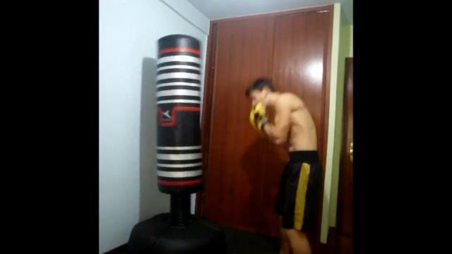 Entrenamiento en saco смотреть онлайн