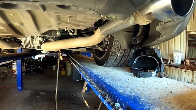 2021 Scat Pack Widebody Mid Muffler and Resonator Delete Comparison!! смотреть онлайн