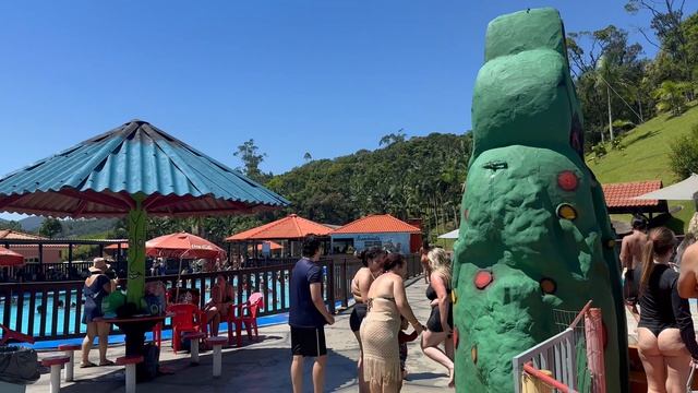 Бразильский аквапарк в феврале смотреть онлайн