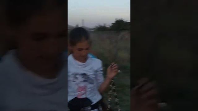 Как надо смеяться пук смотреть онлайн